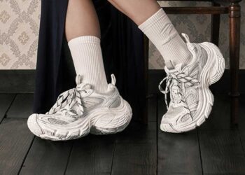 Balenciaga’s 6XL Sneaker Drops Today