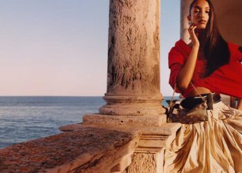 Louis Vuitton’s Cruise 2025 Captures Barcelona’s Essence