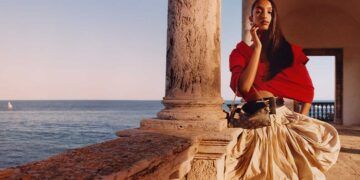 Louis Vuitton’s Cruise 2025 Captures Barcelona’s Essence