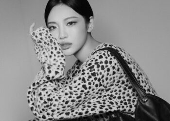 Versace Holiday 2024