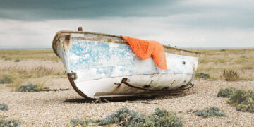 ISSEY MIYAKE Unveils Holiday Series with Chiffon Twist Collection