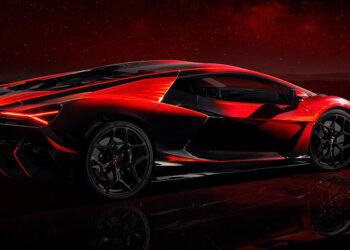 Lamborghini Unveils One-of-a-Kind Revuelto “Opera Unica”