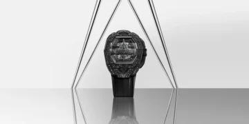 Hublot Releases Big Bang Sang Bleu All Black Pavé