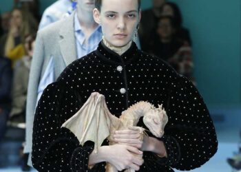 Vampire Influenced Gender Fluidity in Fashion