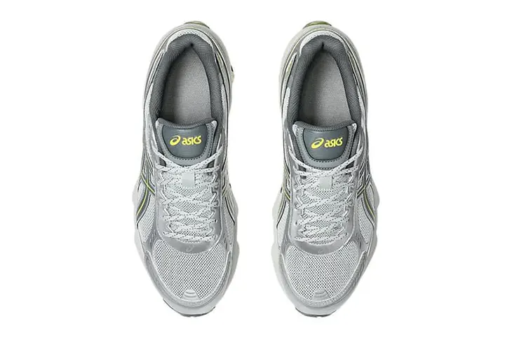 ASICS Updates GEL-KINETIC with Glacier Steel Grey