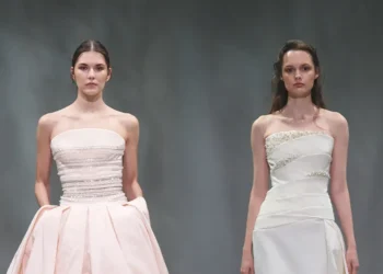 Metamorphosi: Antonio Grimaldi SS25 Couture Collection