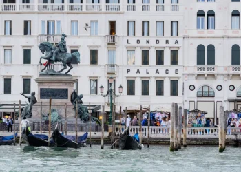 Londra Palace Venezia Review: Luxurious Venetian Escape