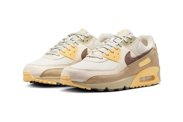 Nike Air Max 90 "Chamois" Arrives This Spring