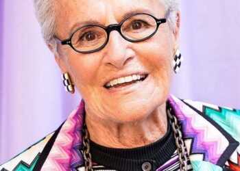 Rosita Missoni Passes Away, Leaving Behind a Colorful Legacy