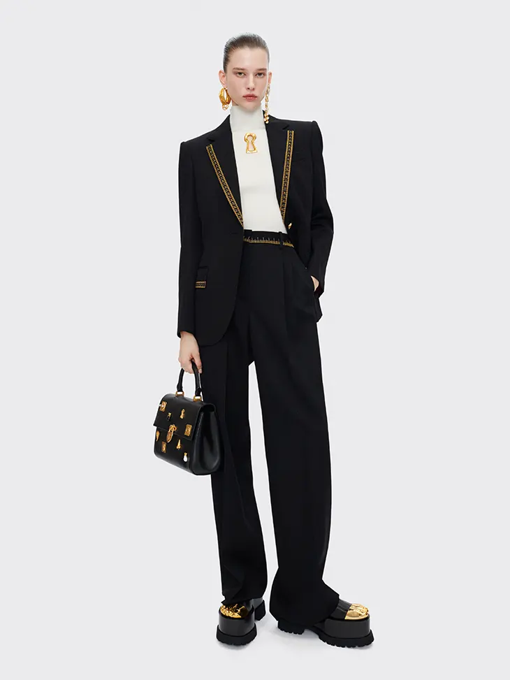 Schiaparelli Iconically Yours