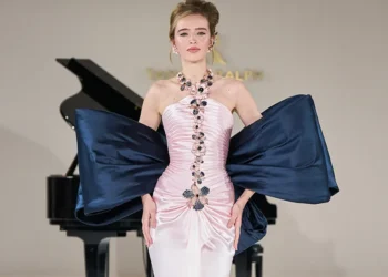 Tamara Ralph SS25 Couture Unveils Poétique Symphony