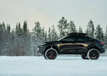 Audi Unveils the Q6 e-tron Offroad Concept