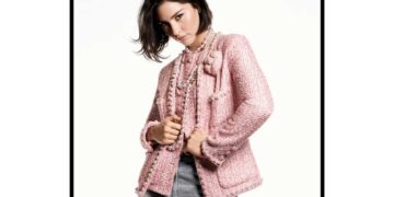 Sofia Coppola Directs Chanel’s SS25 with Gracie Abrams