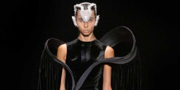 Gaurav Gupta’s Fiery Rebirth at Paris Couture Week