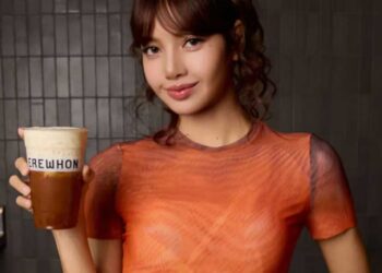 Blackpink’s Lisa Launches Erewhon Drink