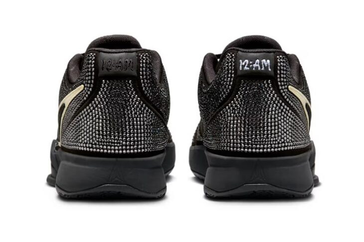 Nike Swarovski