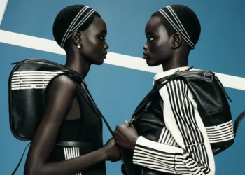 Exclusive Images of Dior D-Journey Bag