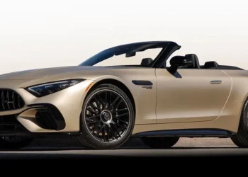 Mercedes-AMG Unveils Exclusive SL 63 MANUFAKTUR Golden Coast