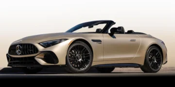 Mercedes-AMG Unveils Exclusive SL 63 MANUFAKTUR Golden Coast