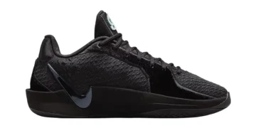 シューズ(男性用) Nike Sabrina 2 Black Label Amazon.com | Sabrina 2 Big Kids' Basketball Shoes (FZ7302