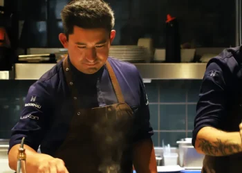 Beyond the Plate: Tohru Nakamura’s Vision for Tohru in der Schreiberei