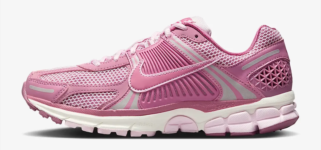 Nike Vomero 5 シルバー/ピンク スニーカー Nike Zoom Vomero 5 