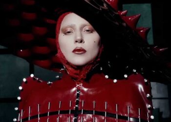 Lady Gaga Shocks Grammys with Surprise ‘Abracadabra’ Premiere