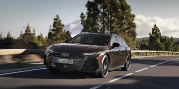 Audi Reveals the A6 Avant with a Modern Design and Hybrid Power