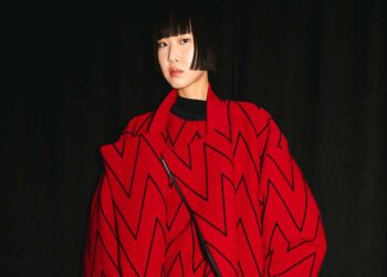 Backstage Moments at CFCL FW25 Show