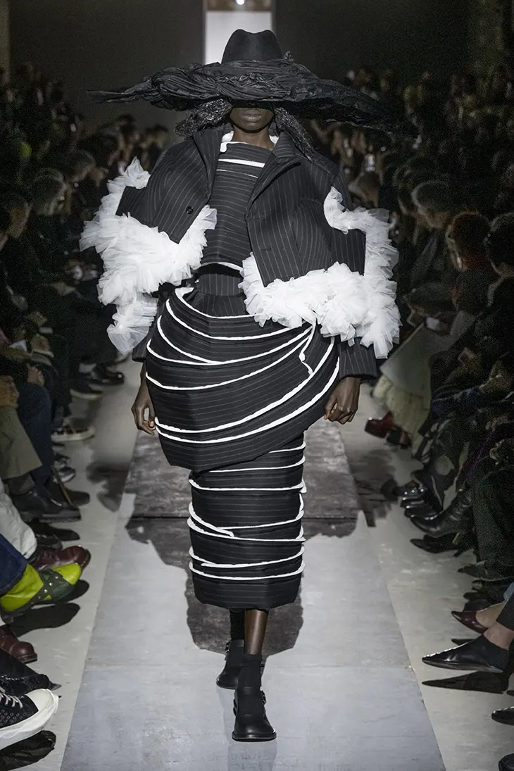  Comme des Garcon runway 2025