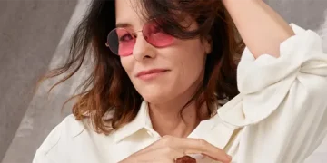 Parker Posey Leads Gap’s “Feels Like Gap” Campaign