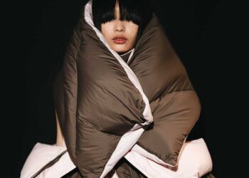 Backstage Moments at AWR FW25 Show