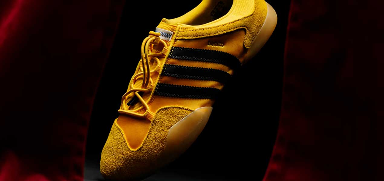 スニーカー Adidas x Bad Bunny Ballerina Bold Gold Core Black Sneaker Politics
