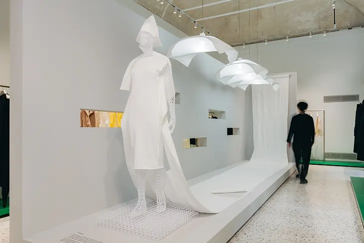 ISSEY MIYAKE oï