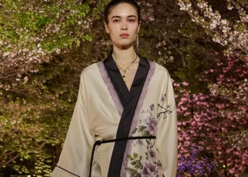 Maria Grazia Chiuri Revisits the Kimono in Dior’s Fall 2025 Collection