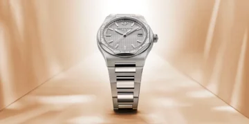 Girard-Perregaux Introduces Two Dazzling Laureato 38 mm Models