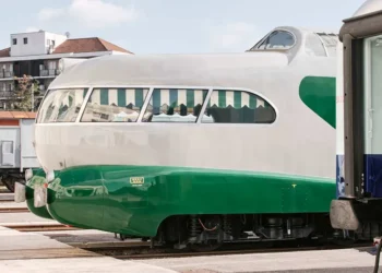 In Transit: Prada Frames Turns Mobility into a Design Question