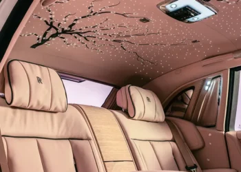 Rolls-Royce Introduces Phantom Cherry Blossom