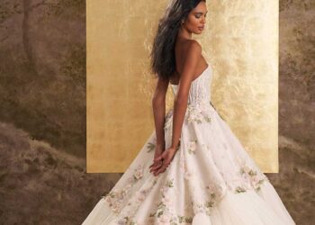 Ines Di Santo’s Spring 2026 Gowns Embrace Organic Flow