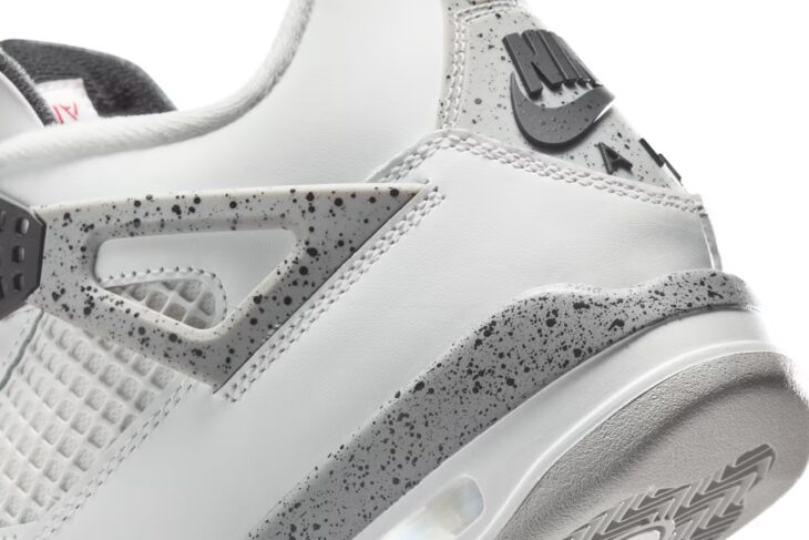 Air Jordan 4