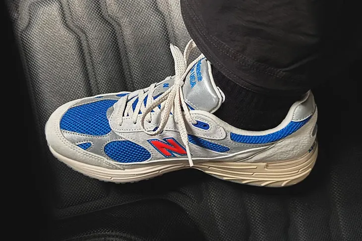 Ronnie Fieg Teases Knicks-Themed New Balance 993