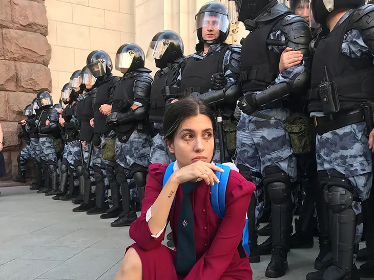 POLICE STATE Nadya Tolokonnikova