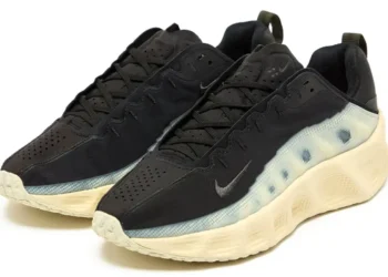 Nike Ava Rover Makes Its Debut in Three Colorways