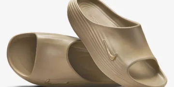 靴 NIKE SU25 NIKE REACTX REJUVEN8 SLIDE Nike ReactX Rejuven8 Women's Slides. Nike.com
