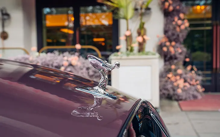 Rolls-Royce Unveils Velvet Orchid-Inspired Spectre