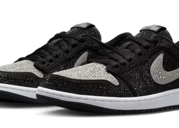 Air Jordan 1 Swarovski