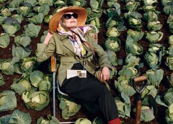 Burberry Teams with Highgrove for Spring Capsule