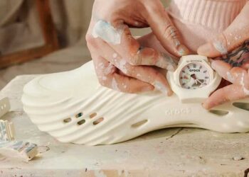 G-Shock and Crocs Launch Modular Glow-in-the-Dark Clogs