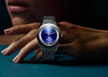 Universal Genève SAS Watch Auctioned in Geneva