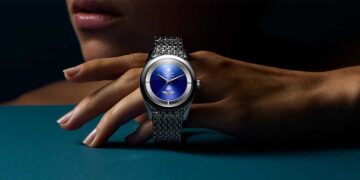 Universal Genève SAS Watch Auctioned in Geneva